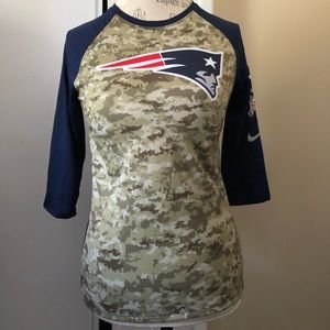 NWOT Nike NE Patriots Camo 3/4 Sleeve Tee